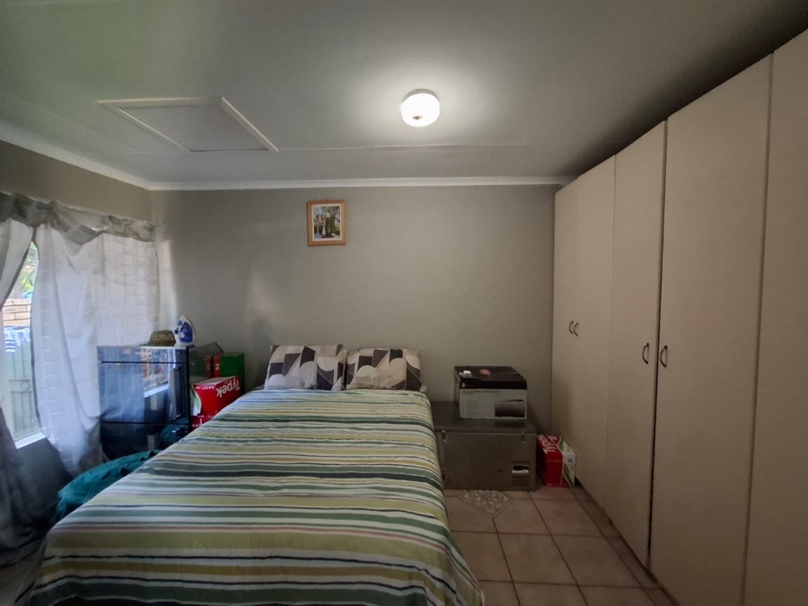 2 Bedroom Property for Sale in Safari Gardens North West